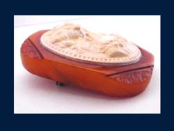Caramel Colored Bakelite & Celluloid Cameo Brooch Side