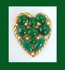 BSK Green Cabochon Heart Pin