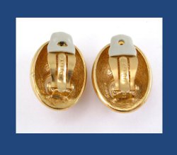 Ciner Glass Pearl Earrings Signature