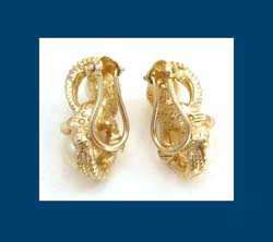 Glass Pearl and Black Diamond Rhinestone Earrings Back