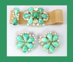Hobe Green Cabochon and Rhinestone Mesh Bracelet with Earrings Back