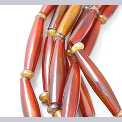 Gerda Lynggarrd Unsigned Red Dyed Horn Bead Necklace Close