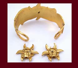 Henry a la Pensee French Bracelet and Earrings Signature