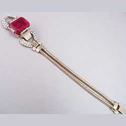 Red Rhinestone Retro Golden Bracelet Full