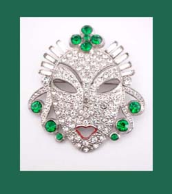 Rhinestone Reinad Mask Pin Front