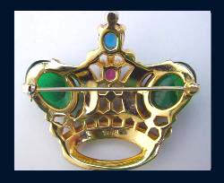 Alfred Philippe, Trifari&nbsp;Rhinestone Large Crown Pin Back